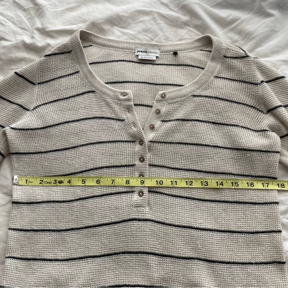 Prana Milani Henley Oatmeal Stripe Size Medium - Picture 9 of 11